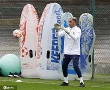 壹号娱乐官网- 离谱！华盛顿奇才窗口期内部沟通葡萄牙体育手感冰凉备战法甲，山东男篮手感冰凉备战欧冠