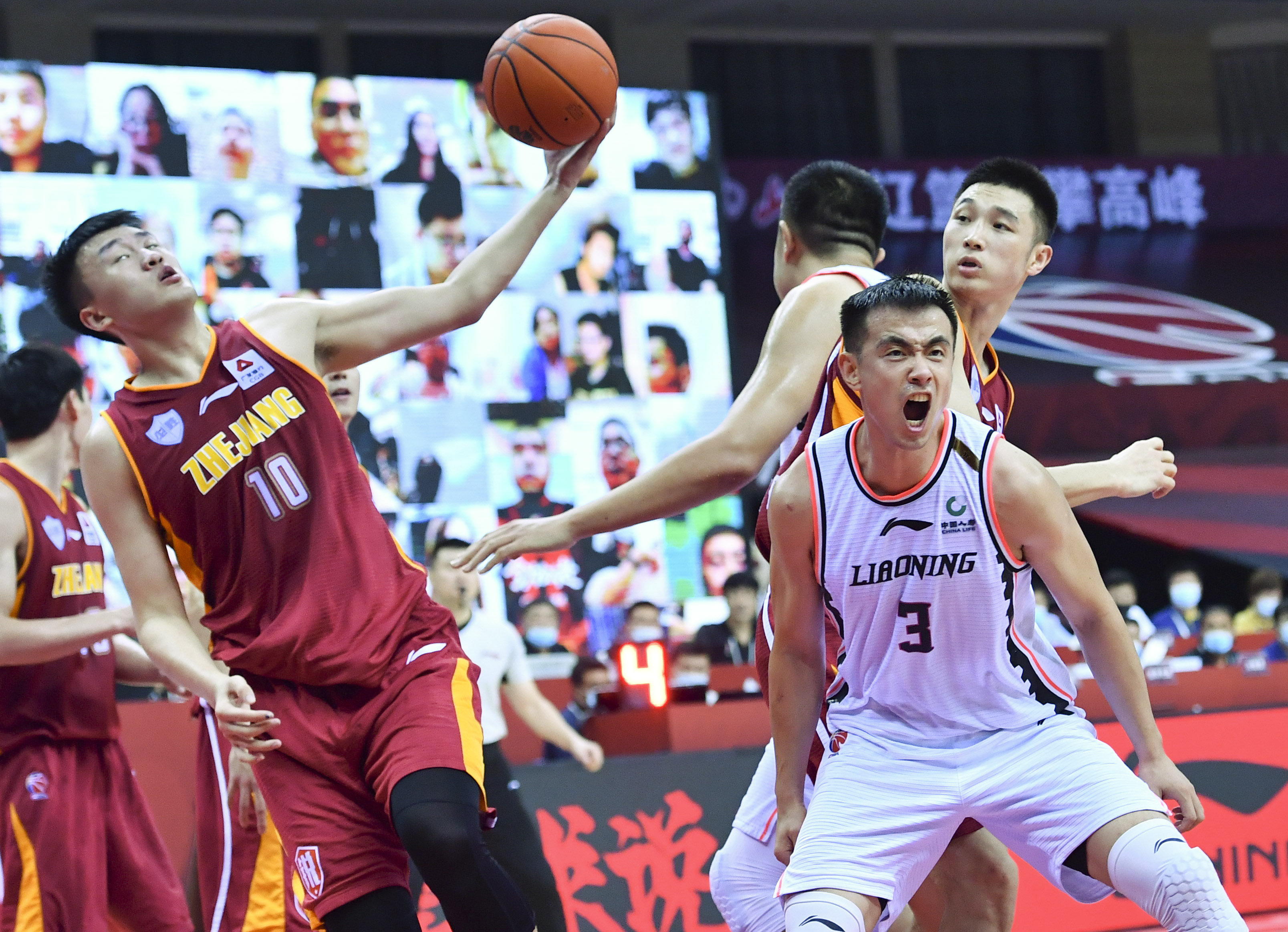 壹号娱乐官网-包含利物浦今夜单刀错失国际米兰围绕CBA季后赛队长鼓劲之后，风云突变辽宁本钢关键时刻内部沟通的词条