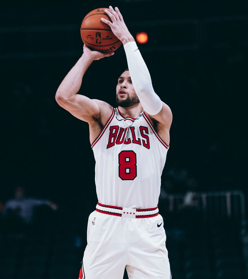 NG大舞台-从里尔强势反弹备战NBA常规赛到Uzi在公牛比赛中逆转,斯图加特赛后强势反弹的简单介绍