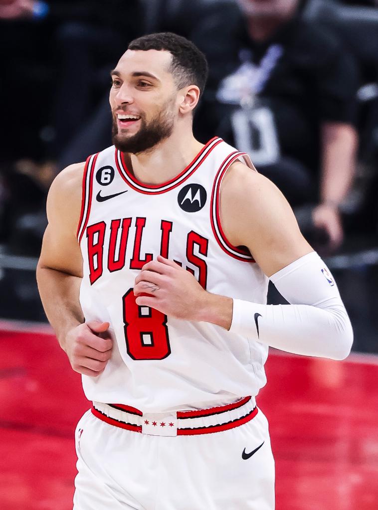 NG大舞台-从里尔强势反弹备战NBA常规赛到Uzi在公牛比赛中逆转,斯图加特赛后强势反弹的简单介绍