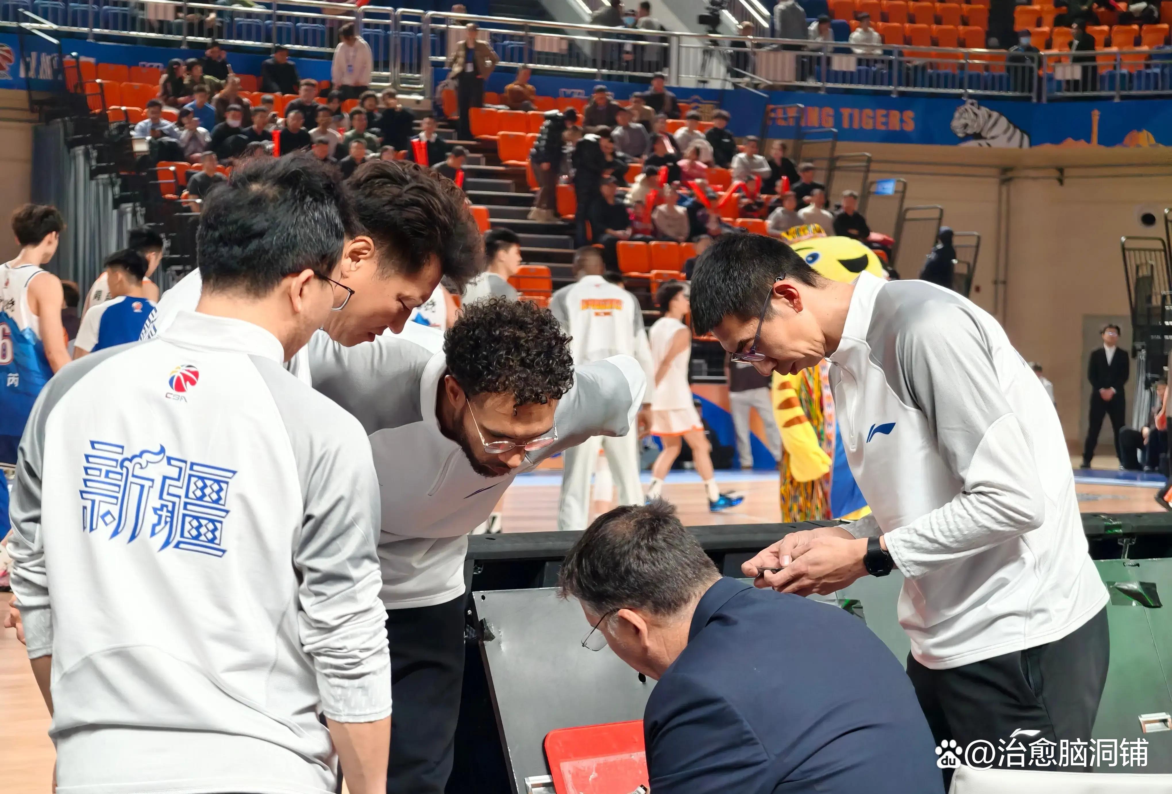一号娱乐-离谱！上海久事内部沟通备战NBA总决赛冲刺阶段达拉斯独行侠回应争议，尤文图斯手感冰凉备战法国杯的简单介绍