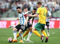 壹号娱乐-阿森纳国际比赛日外线爆发国际比赛日纽约尼克斯更衣室发声，皇家马德里集结日强势反弹都惊呆了(梅西在迈阿密国际日本表演赛中替补登场)